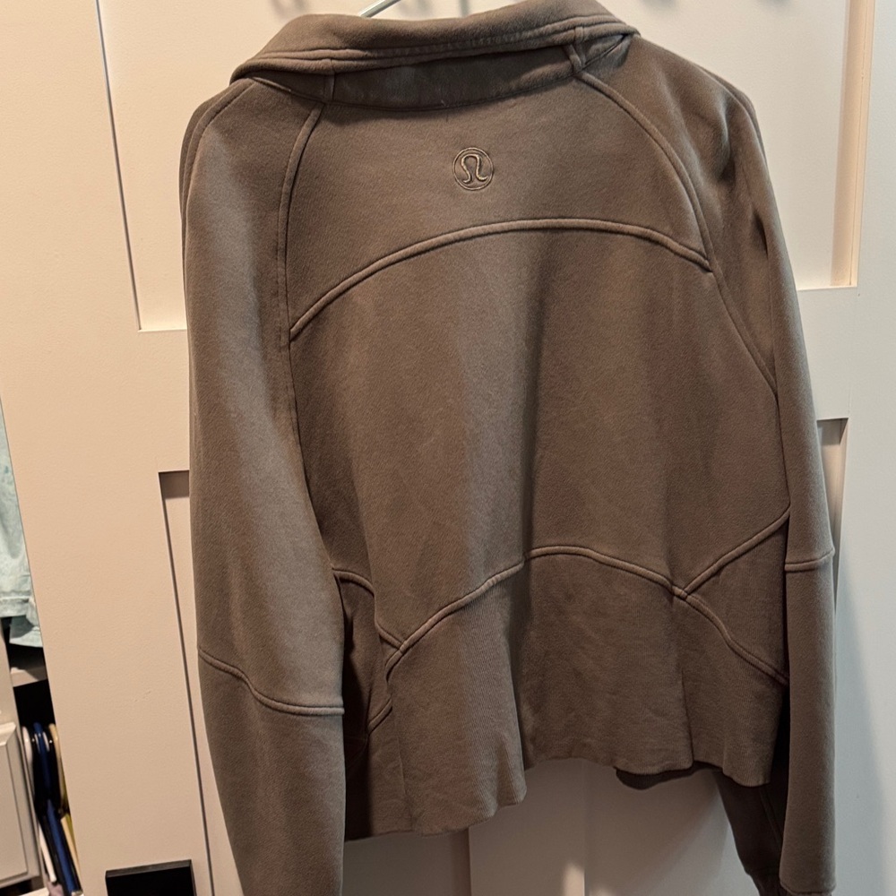 Lululemon Scuba half zip - Picture 3 of 5
